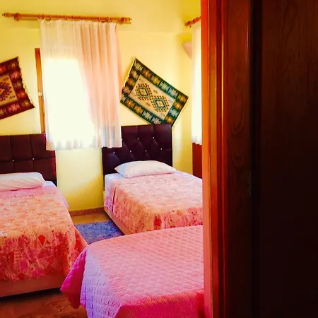 Otel Tuana Side