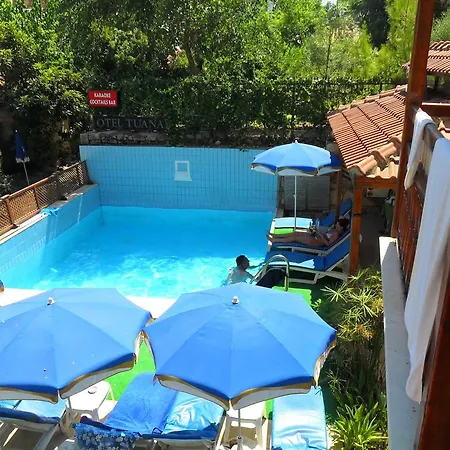 Otel Tuana 3*