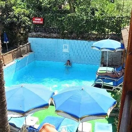 Hotel Tuana