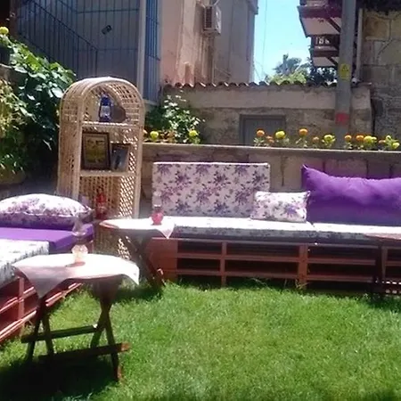 Tuana 3*