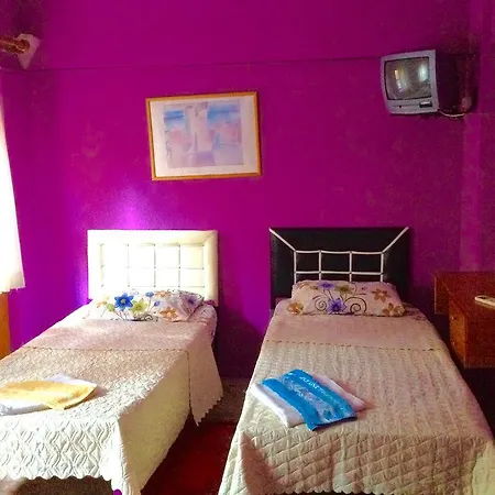 Tuana Hotel